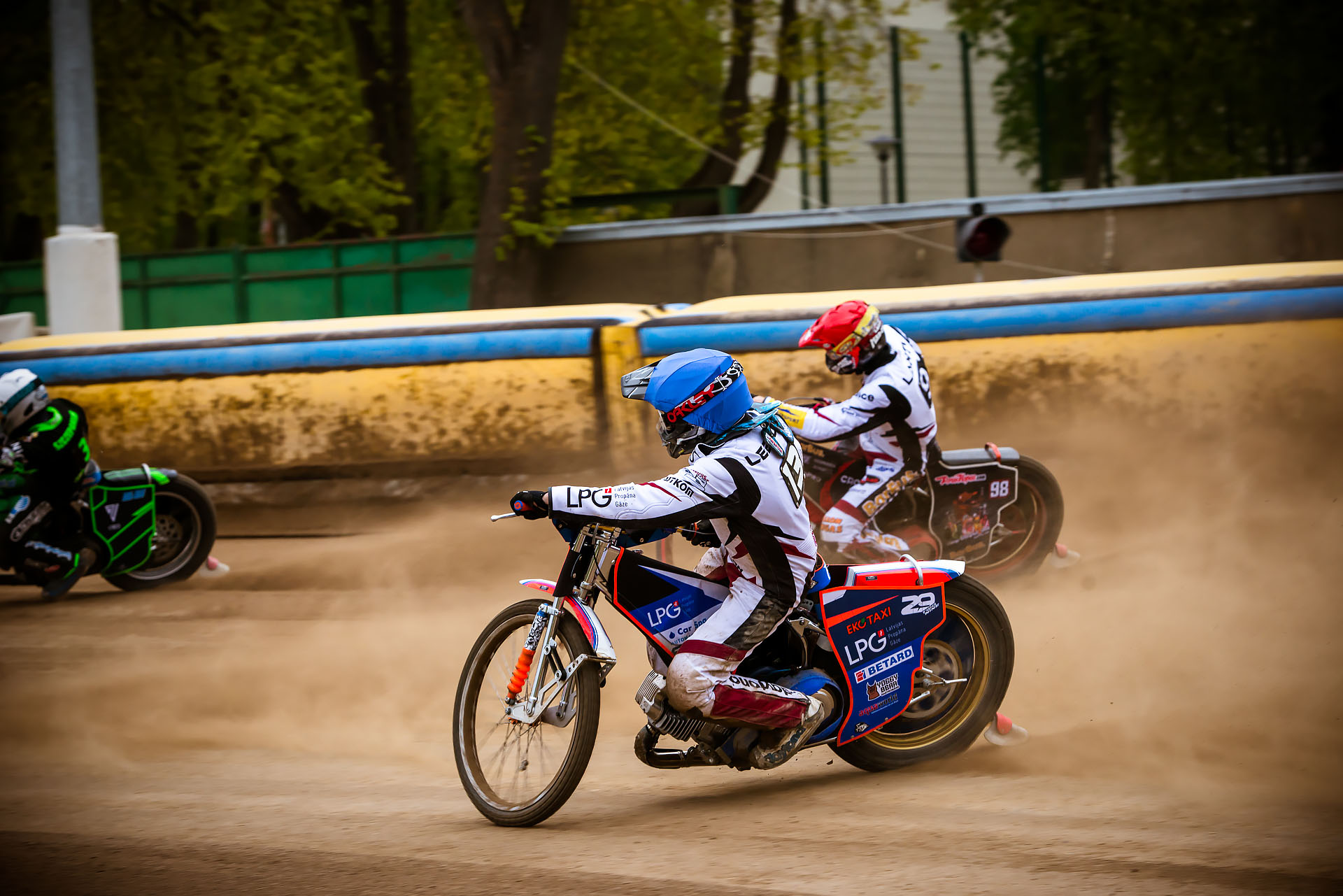 0227 loko rybniik 20190505 18 06 16
